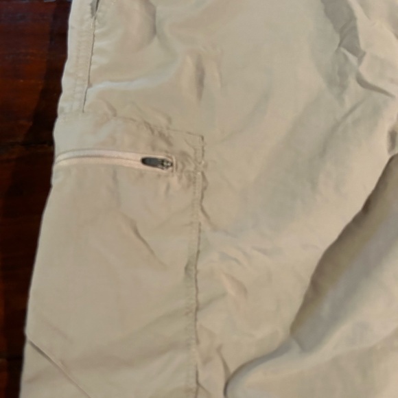 REDHEAD  BRAND Mens shorts size 34. 1 zip back pocket 1 zip side pocket - Picture 5 of 6